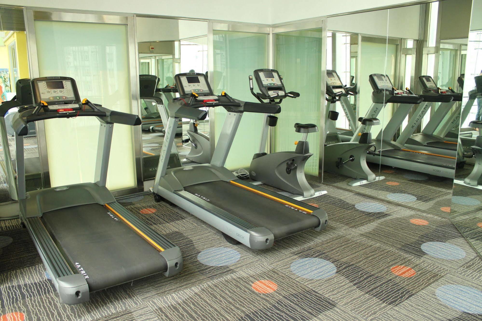 Y Loft Hotel Hong Kong Bagian luar foto